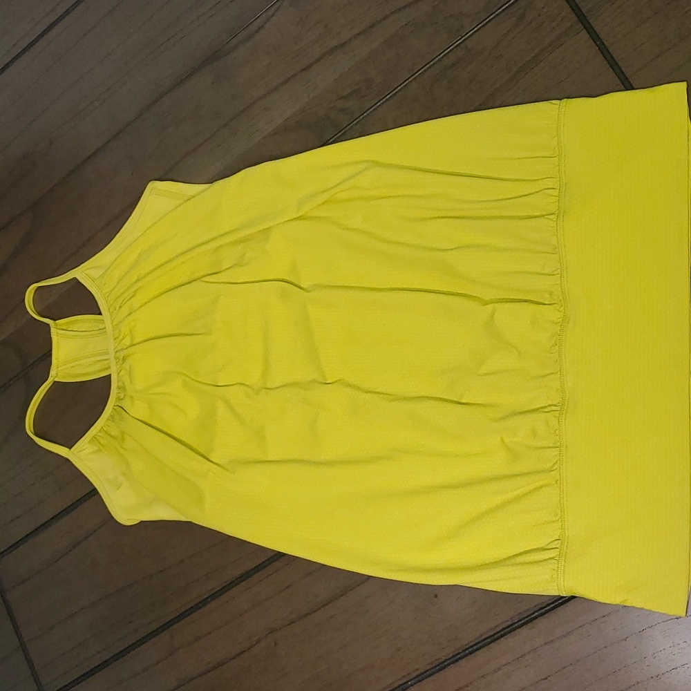 Lululemon No Limits Tank, 6